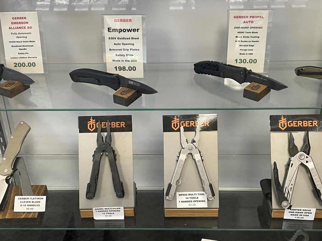 Flashlight outlet is an authorized distributor of Gerber multi-tools and knives